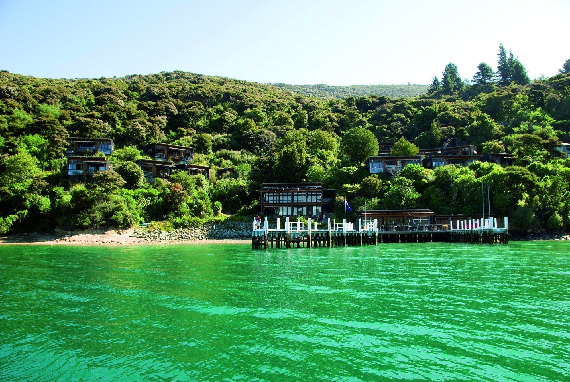 Bay Of Many Coves Hotel Arthur's Bay Exterior photo